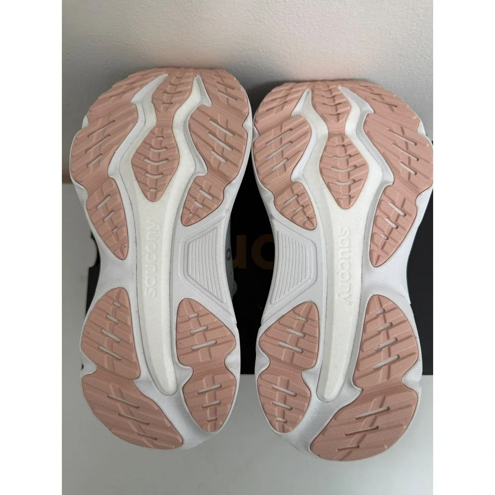 Saucony hurricane 25